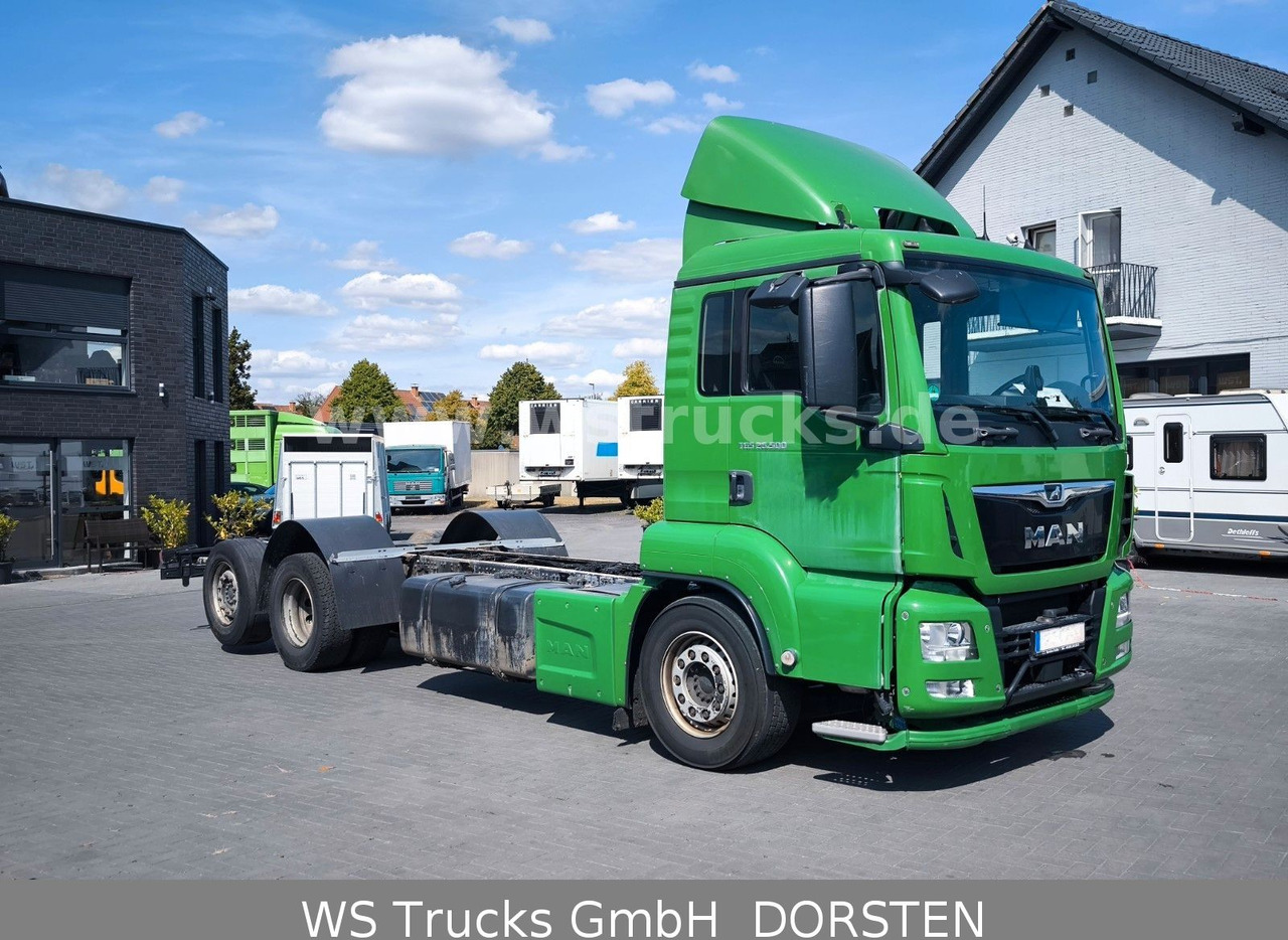 MAN TGS 26.500 6x2 Luft/Luft Lenkachse Intader - Châssis cabine: photos 1 MAN TGS 26.500 6x2 Luft/Luft Lenkachse Intader - Châssis cabine: photos 1