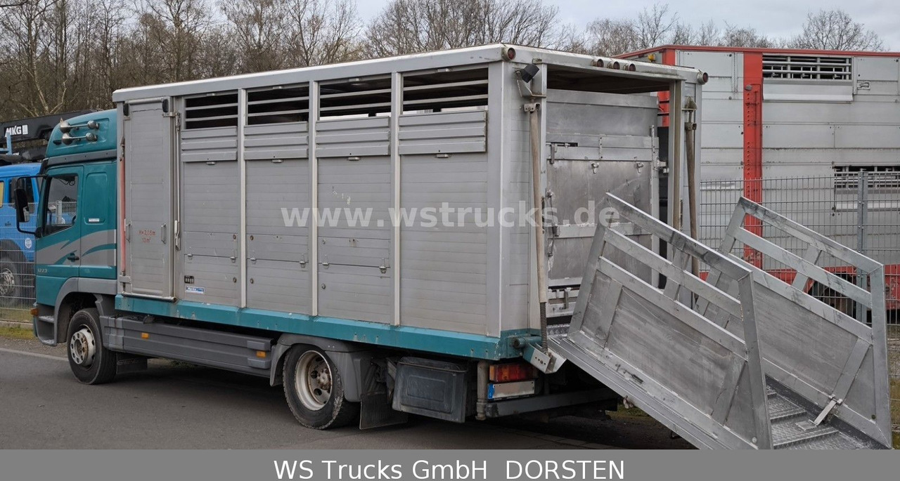 Mercedes-Benz Atego 1223 1 Stock Hohe Gitter !SEHR GEPFLEGT! - Camion chevaux: photos 5 Mercedes-Benz Atego 1223 1 Stock Hohe Gitter !SEHR GEPFLEGT! - Camion chevaux: photos 5