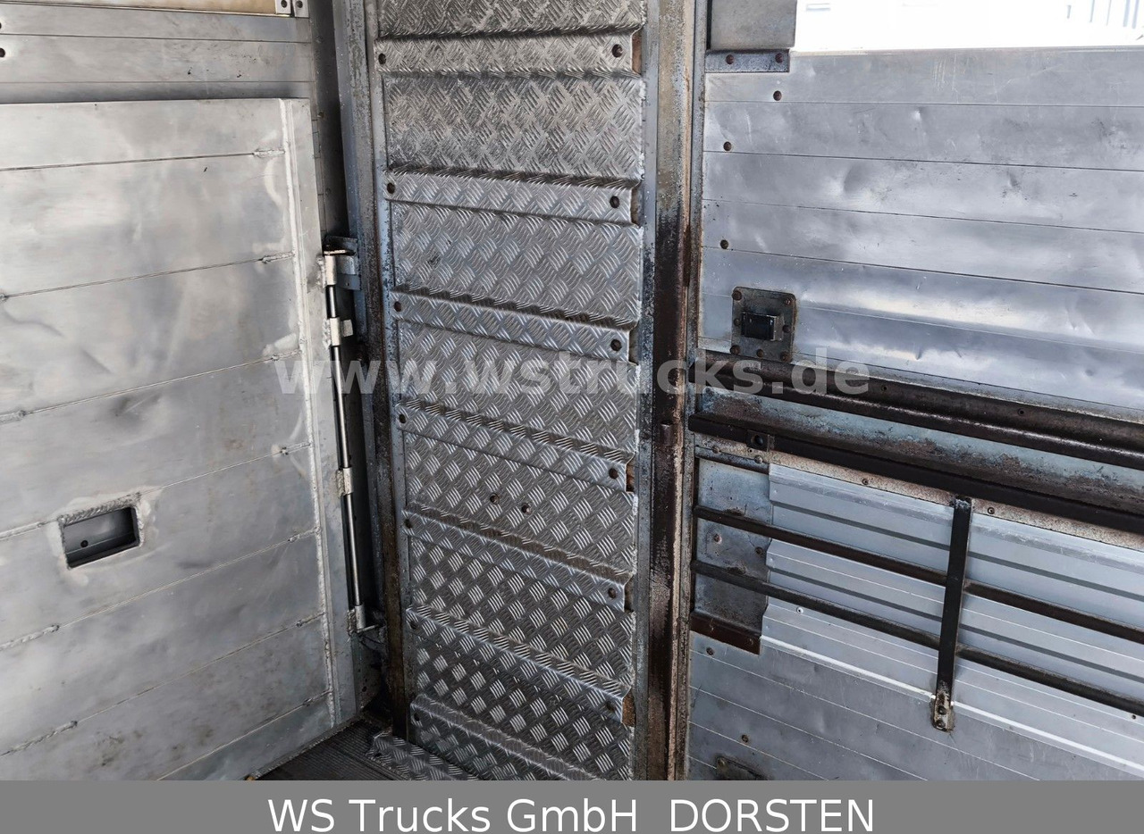 Camion bétaillère Mercedes-Benz Sprinter 411 CDI Viehtransporter: photos 12