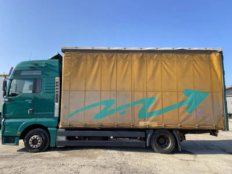 MAN TGA 18.310 BL XXL Jumbo Pritsche Schiebepl. - Camion à rideaux coulissants: photos 4 MAN TGA 18.310 BL XXL Jumbo Pritsche Schiebepl. - Camion à rideaux coulissants: photos 4