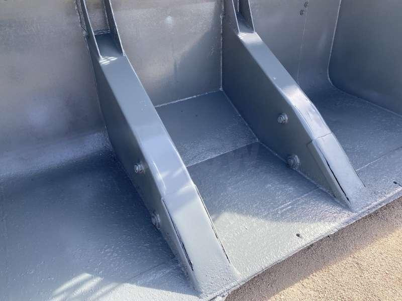 3250 mm - Attache Rapide Chargeur - Godet pour chargeur: photos 3 3250 mm - Attache Rapide Chargeur - Godet pour chargeur: photos 3