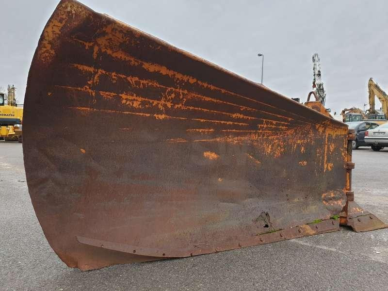 LAME NEIGE PAPILLON - Lame à neige: photos 2 LAME NEIGE PAPILLON - Lame à neige: photos 2