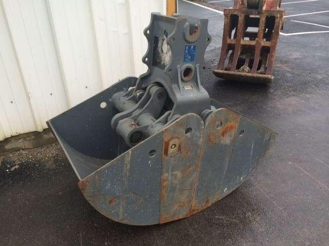 LIEBHERR GM10SW - 800mm - Grappin: photos 1 LIEBHERR GM10SW - 800mm - Grappin: photos 1