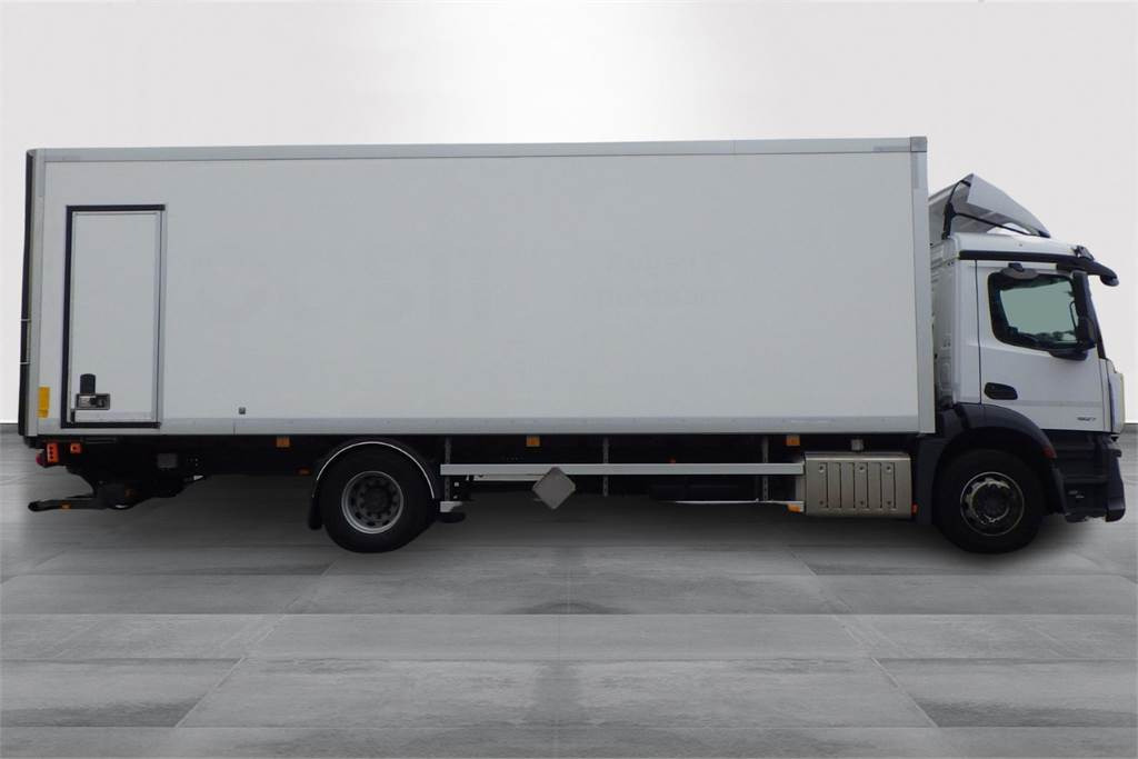 Mercedes-Benz ACTROS 5 1827 KSA-kori + PL - Camion isothermique: photos 4 Mercedes-Benz ACTROS 5 1827 KSA-kori + PL - Camion isothermique: photos 4