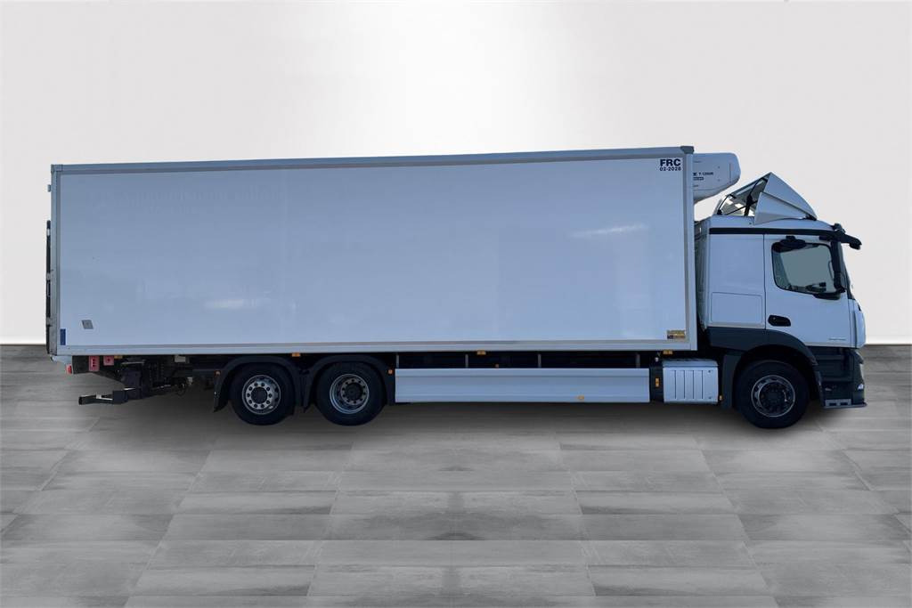 Mercedes-Benz ACTROS 5L 2546 L6x2 / FRC 02/2028 - Camion isothermique: photos 4 Mercedes-Benz ACTROS 5L 2546 L6x2 / FRC 02/2028 - Camion isothermique: photos 4