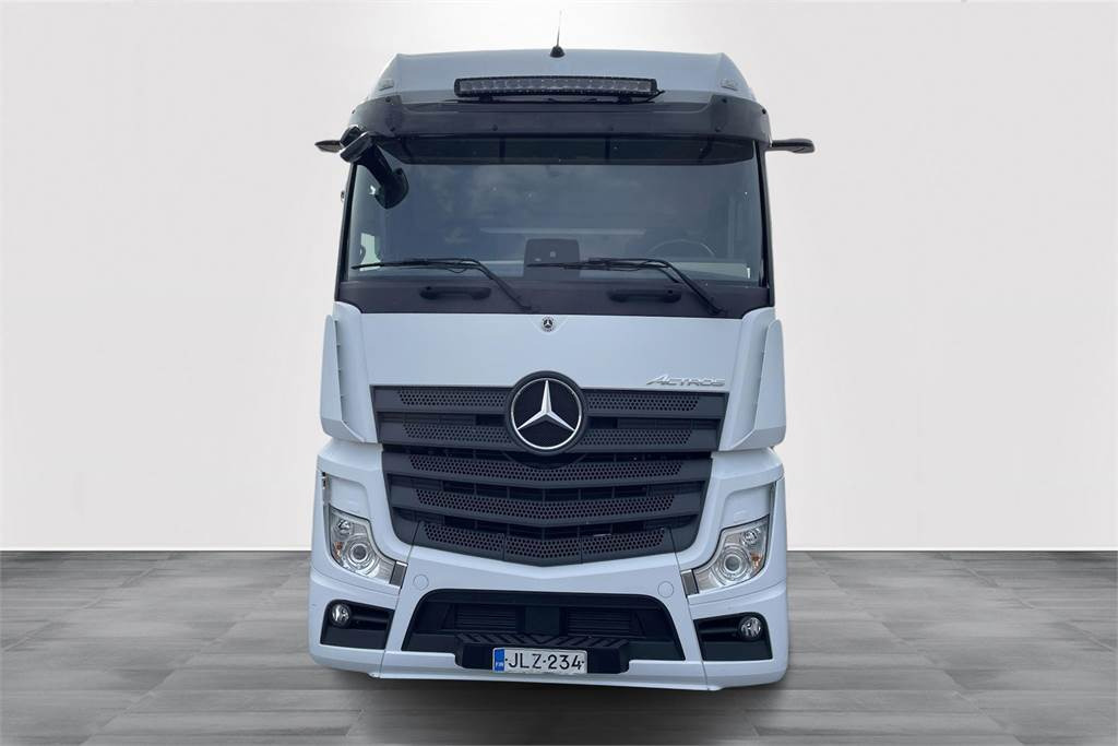 Mercedes-Benz ACTROS 5L 2553 L/6x2ENA / FRC - Camion isothermique: photos 2 Mercedes-Benz ACTROS 5L 2553 L/6x2ENA / FRC - Camion isothermique: photos 2