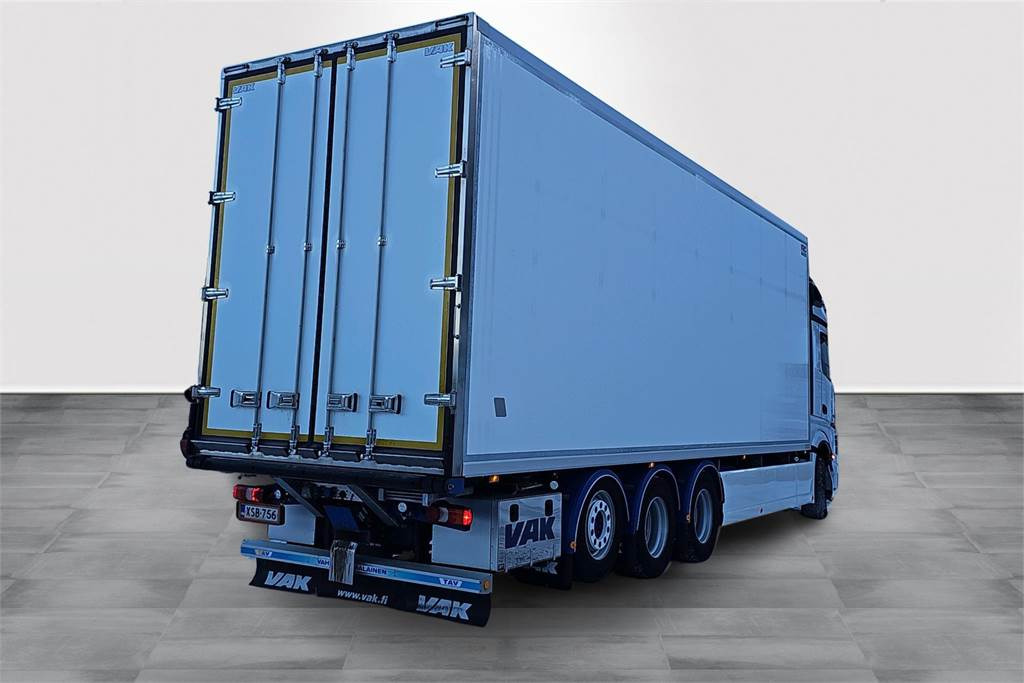 Mercedes-Benz Actros L 3558 - Camion isothermique: photos 5 Mercedes-Benz Actros L 3558 - Camion isothermique: photos 5