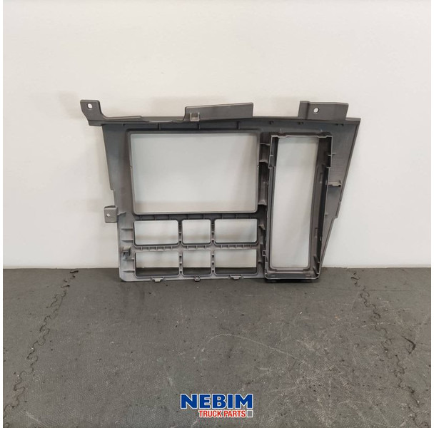 Volvo Volvo - 20722668 - Afdekpaneel dashboard - Pièces de rechange pour Camion: photos 2 Volvo Volvo - 20722668 - Afdekpaneel dashboard - Pièces de rechange pour Camion: photos 2