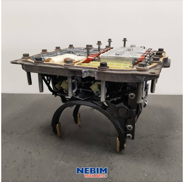 Volvo Volvo - 21911582 - Cilinderhuis AT versnellingsbak - Pièces de rechange pour Camion: photos 2 Volvo Volvo - 21911582 - Cilinderhuis AT versnellingsbak - Pièces de rechange pour Camion: photos 2