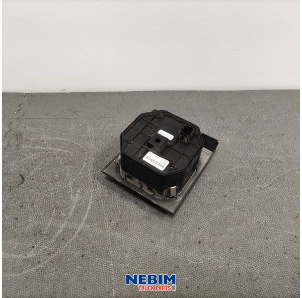 Volvo Volvo - 22157727 - Schakelaarpaneel FM4 - Pièces de rechange pour Camion: photos 2 Volvo Volvo - 22157727 - Schakelaarpaneel FM4 - Pièces de rechange pour Camion: photos 2