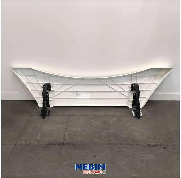 Volvo Volvo - 82432046 - Dakspoiler FH4 Cabinehoogte 215 / 230 - Pièces de rechange pour Camion: photos 4 Volvo Volvo - 82432046 - Dakspoiler FH4 Cabinehoogte 215 / 230 - Pièces de rechange pour Camion: photos 4