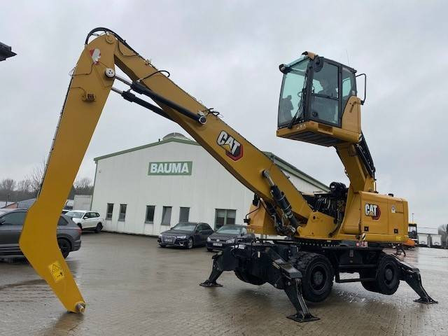 Cat MH 3022 IND MIETE / RENTAL (12002178) - Pelle de manutention: photos 1 Cat MH 3022 IND MIETE / RENTAL (12002178) - Pelle de manutention: photos 1