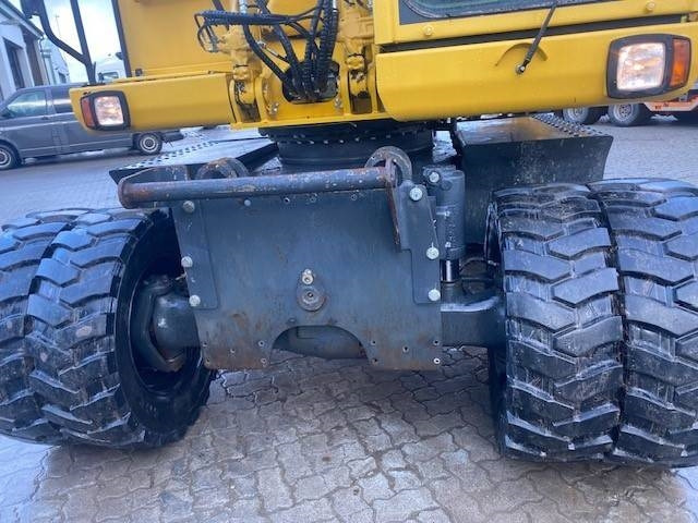 Pelle sur pneus Komatsu PW 148-8 MIETE / RENTAL (12005295): photos 12