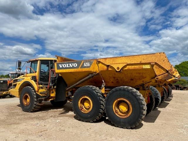 Volvo A 25 G MIETE / RENTAL (12000499) - Tombereau articulé: photos 3 Volvo A 25 G MIETE / RENTAL (12000499) - Tombereau articulé: photos 3