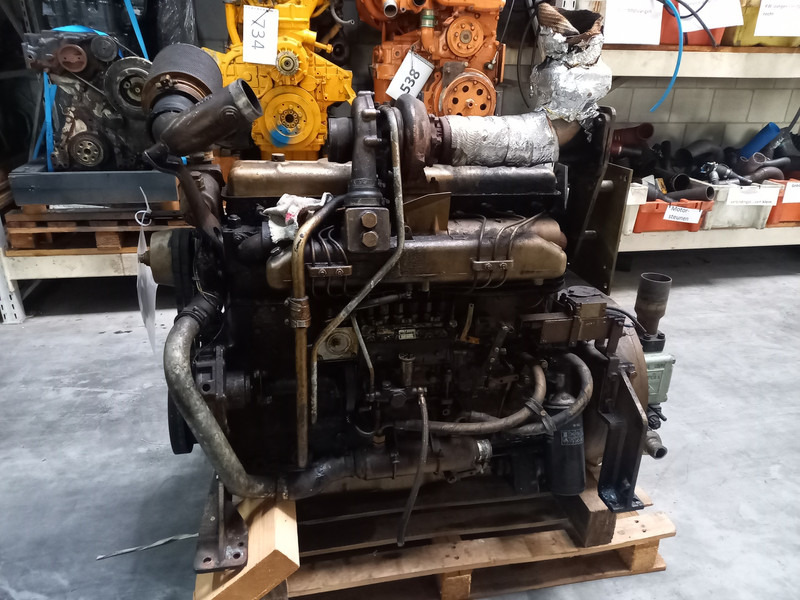 DAF DT 615 A USED - Engins de chantier: photos 1 DAF DT 615 A USED - Engins de chantier: photos 1