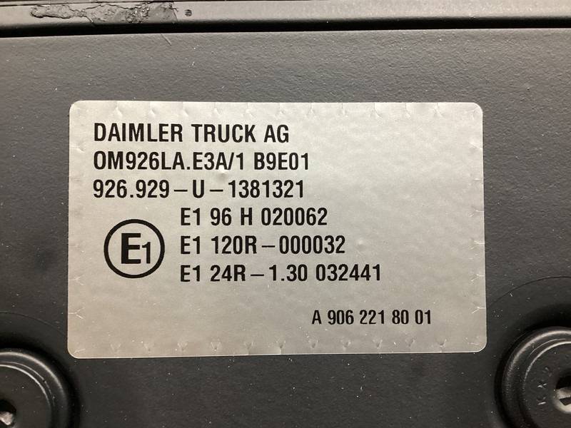 Engins de chantier neuf Mercedes-Benz OM 926.929 NEW: photos 7 Engins de chantier neuf Mercedes-Benz OM 926.929 NEW: photos 7