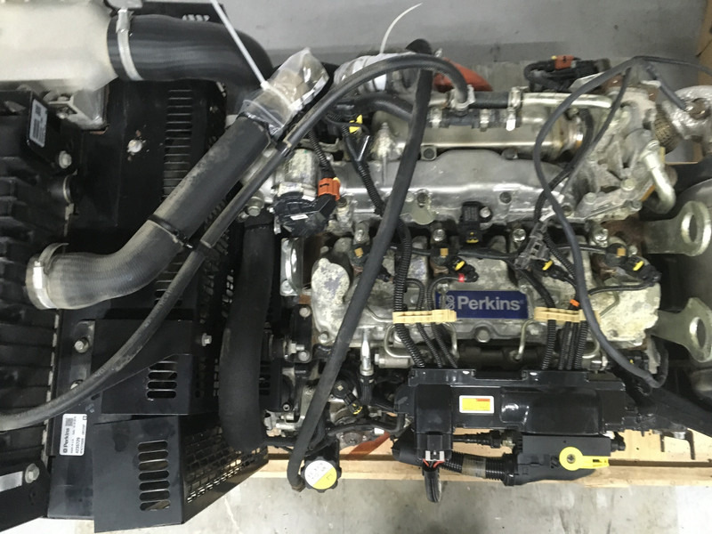 Perkins 854F-E34TAN NEW - Engins de chantier: photos 5 Perkins 854F-E34TAN NEW - Engins de chantier: photos 5
