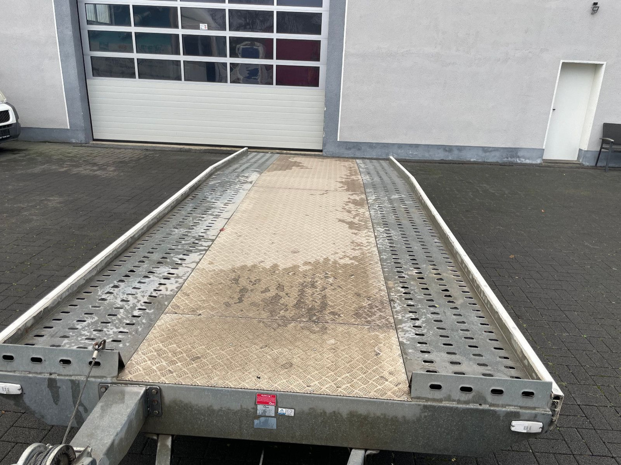 Blyss Jupiter Pro F 350, 550 X 210 cm. - Remorque porte-voitures: photos 4 Blyss Jupiter Pro F 350, 550 X 210 cm. - Remorque porte-voitures: photos 4