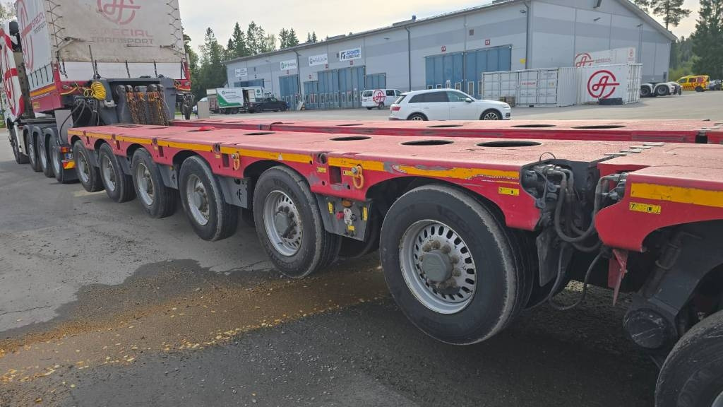 Faymonville Combimax - Semi-remorque surbaissé: photos 1 Faymonville Combimax - Semi-remorque surbaissé: photos 1