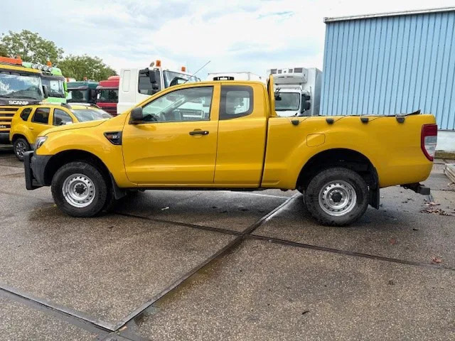 Ford Ranger 2.2TDCI 4x4 SUPERCAB PICK-UP (6 GEARS MANUAL GEARBOX / AIRCONDITIONING / ETC!!) RANGER 2.2TDCI 4x4 SUPERCAB PICK-UP - Pick-up: photos 5 Ford Ranger 2.2TDCI 4x4 SUPERCAB PICK-UP (6 GEARS MANUAL GEARBOX / AIRCONDITIONING / ETC!!) RANGER 2.2TDCI 4x4 SUPERCAB PICK-UP - Pick-up: photos 5