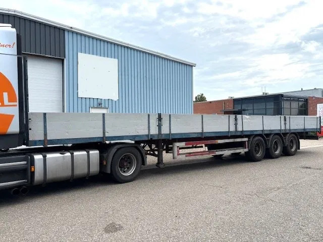 LAG 0-3-39-L 3-AXLE 13.60M. OPEN TRAILER WITH ALUMINIUM SIDE BORDS (FULL STEEL CHASSIS / DRUM BRAKES / ABS-BRAKE SYSTEM / WOODEN FLO - Semi-remorque plateau: photos 1 LAG 0-3-39-L 3-AXLE 13.60M. OPEN TRAILER WITH ALUMINIUM SIDE BORDS (FULL STEEL CHASSIS / DRUM BRAKES / ABS-BRAKE SYSTEM / WOODEN FLO - Semi-remorque plateau: photos 1
