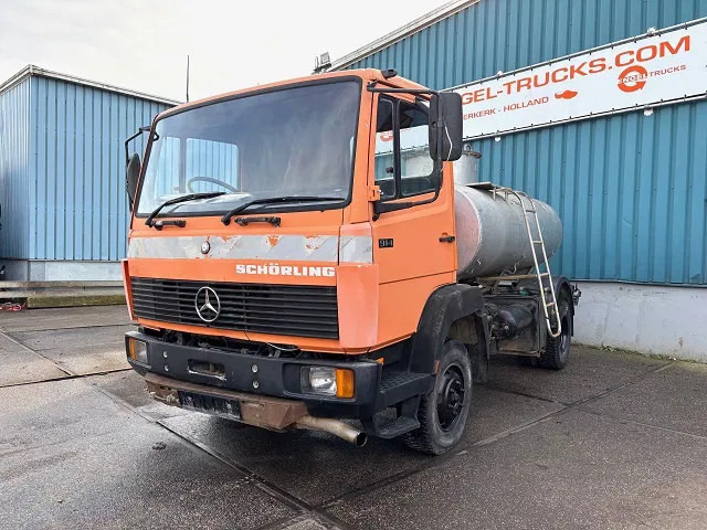 Mercedes-Benz 914 KO RHD 4x2 FULL STEEL TANK TRUCK (6-CILINDER ENGINE / MANUAL GEARBOX / FULL STEEL SUSPENSION) - Camion citerne: photos 1 Mercedes-Benz 914 KO RHD 4x2 FULL STEEL TANK TRUCK (6-CILINDER ENGINE / MANUAL GEARBOX / FULL STEEL SUSPENSION) - Camion citerne: photos 1