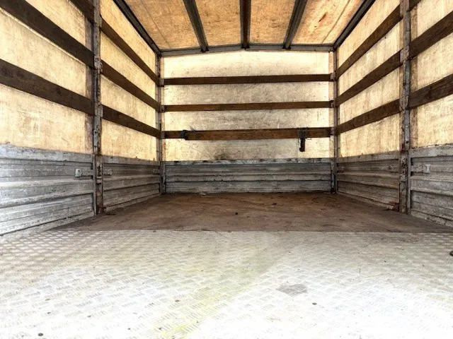 Mercedes-Benz LK 914 (6-CILINDER) WITH TENT BOX (MANUAL GEARBOX / FULL STEEL SUSPENSION / LOADING PLATFORM) — crédit-bail Mercedes-Benz LK 914 (6-CILINDER) WITH TENT BOX (MANUAL GEARBOX / FULL STEEL SUSPENSION / LOADING PLATFORM): photos 10