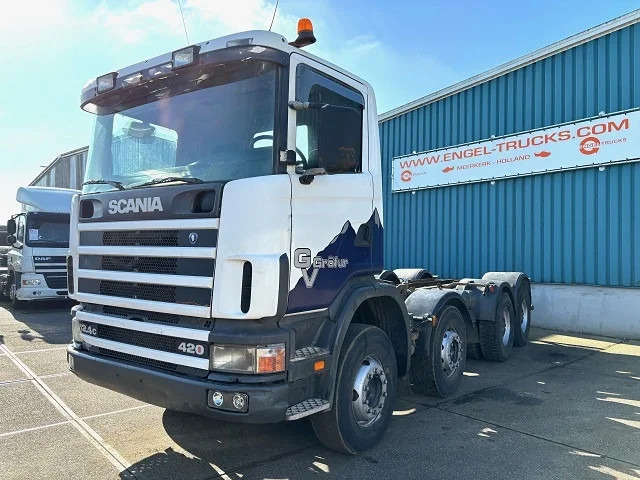 Scania R124-420 C 8x4 FULL STEEL CHASSIS (EURO 3 / FULL STEEL SUSPENSION / REDUCTION AXLES / GRS900 GEARBOX) - Châssis cabine: photos 1 Scania R124-420 C 8x4 FULL STEEL CHASSIS (EURO 3 / FULL STEEL SUSPENSION / REDUCTION AXLES / GRS900 GEARBOX) - Châssis cabine: photos 1