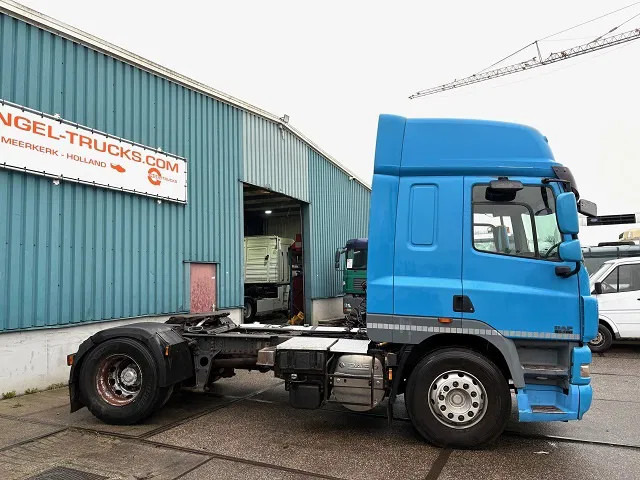 DAF CF 85.460 SPACECAB (ZF16 MANUAL GEARBOX / MX-BRAKE / AIRCONDITIONING / EURO 5) - Tracteur routier: photos 4 DAF CF 85.460 SPACECAB (ZF16 MANUAL GEARBOX / MX-BRAKE / AIRCONDITIONING / EURO 5) - Tracteur routier: photos 4