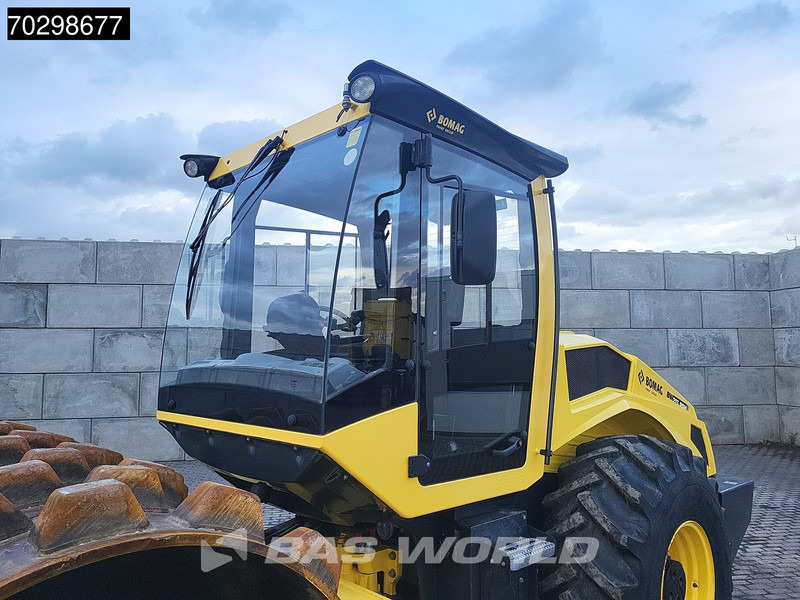 Bomag BW213 PDH-5 A/C - Compacteur: photos 5 Bomag BW213 PDH-5 A/C - Compacteur: photos 5