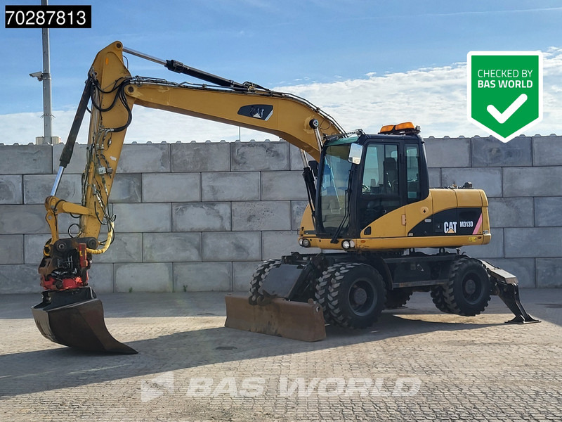 Pelle sur pneus Caterpillar M313 D OUTRIGGERS + BLADE: photos 1