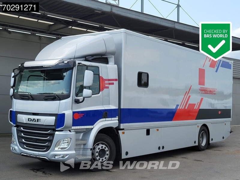 DAF CF 290 CF 4X2 19tons Mobile workshop 1500kg Ladebordwand Automatic ACC Euro 6 - Camion fourgon: photos 1 DAF CF 290 CF 4X2 19tons Mobile workshop 1500kg Ladebordwand Automatic ACC Euro 6 - Camion fourgon: photos 1