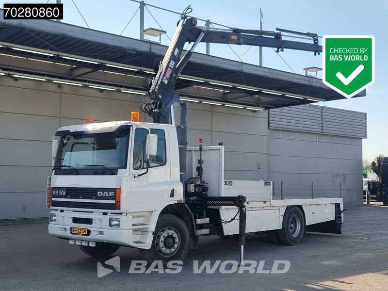 DAF CF65. 220 4X2 NL-Truck Hiab 135-3 Kran Crane Remote Euro 2 - Camion plateau, Camion grue: photos 1 DAF CF65. 220 4X2 NL-Truck Hiab 135-3 Kran Crane Remote Euro 2 - Camion plateau, Camion grue: photos 1