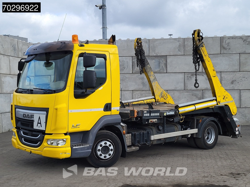 DAF LF 250 4X2 8Tons Gergen Skiploader Manual Euro 6 - Camion multibenne: photos 3 DAF LF 250 4X2 8Tons Gergen Skiploader Manual Euro 6 - Camion multibenne: photos 3