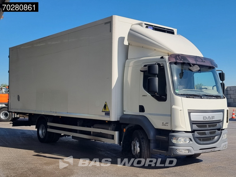 DAF LF 260 4X2 Carrier Xarios 600 cooler Manual ACC Euro 6 - Camion frigorifique: photos 3 DAF LF 260 4X2 Carrier Xarios 600 cooler Manual ACC Euro 6 - Camion frigorifique: photos 3