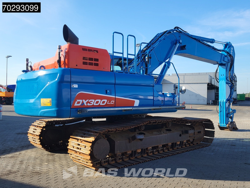 Doosan DX300LC-5 - Pelle sur chenille: photos 5 Doosan DX300LC-5 - Pelle sur chenille: photos 5