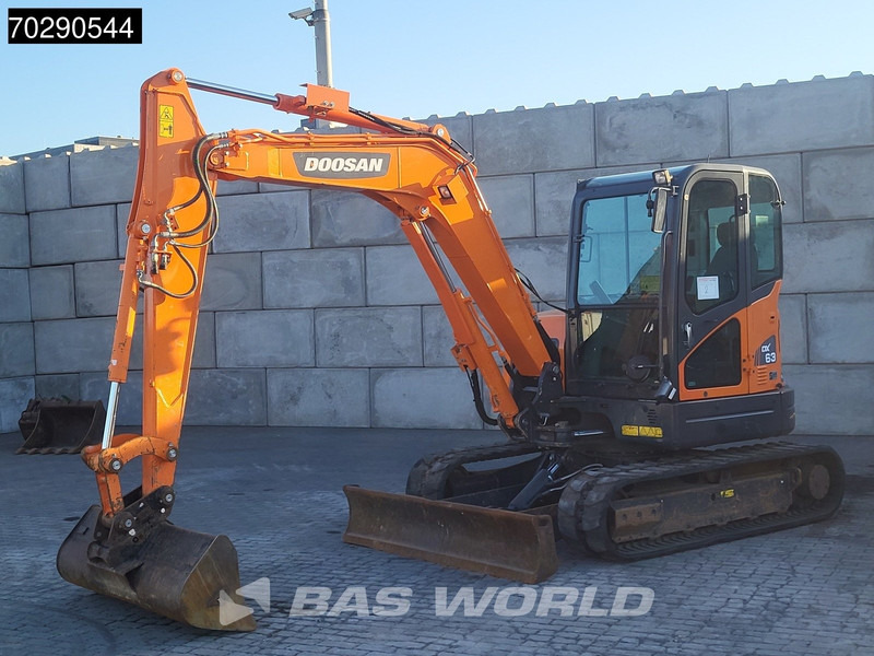 Doosan DX63-3 - Mini pelle: photos 5 Doosan DX63-3 - Mini pelle: photos 5