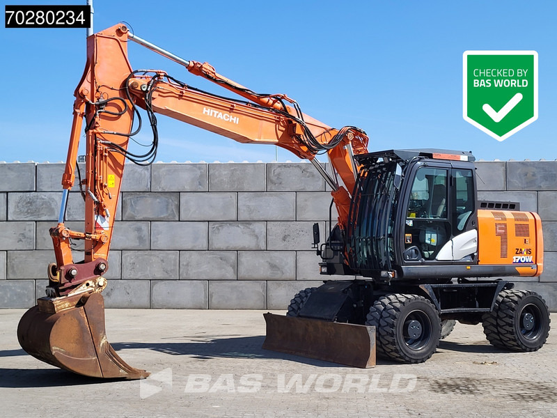 Hitachi ZX170W -6 GERMAN MACHINE - Pelle sur pneus: photos 1 Hitachi ZX170W -6 GERMAN MACHINE - Pelle sur pneus: photos 1