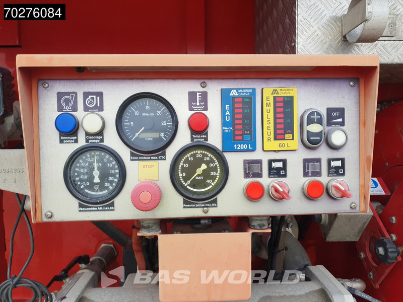 Camion de pompier Iveco Daily 70C17 4X4 4x4 Achleitner Firetruck Brandweerwagen AWD Allrad Camper: photos 9 Camion de pompier Iveco Daily 70C17 4X4 4x4 Achleitner Firetruck Brandweerwagen AWD Allrad Camper: photos 9