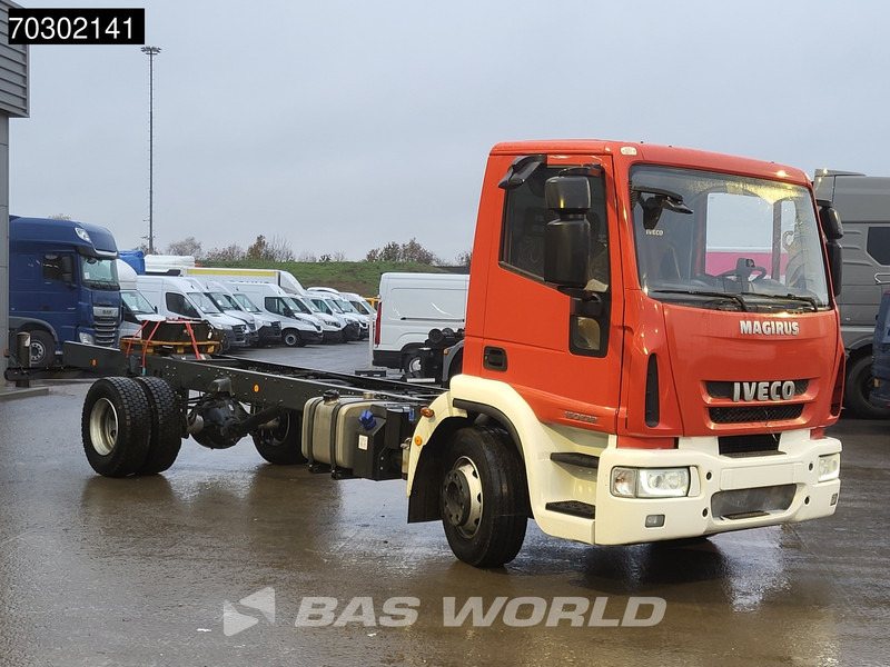 Iveco Eurocargo 160E320 4X2 NEW! 16T chassis 2016 production Euro 6 - Châssis cabine: photos 3 Iveco Eurocargo 160E320 4X2 NEW! 16T chassis 2016 production Euro 6 - Châssis cabine: photos 3