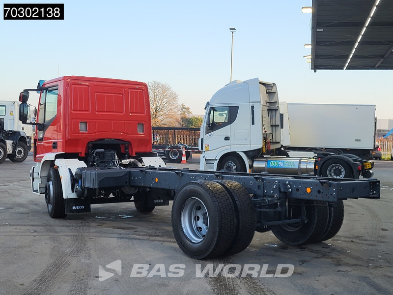 Iveco Eurocargo 180E280 4X2 NEW! 18T chassis 2018 production Euro 6 - Châssis cabine: photos 2 Iveco Eurocargo 180E280 4X2 NEW! 18T chassis 2018 production Euro 6 - Châssis cabine: photos 2