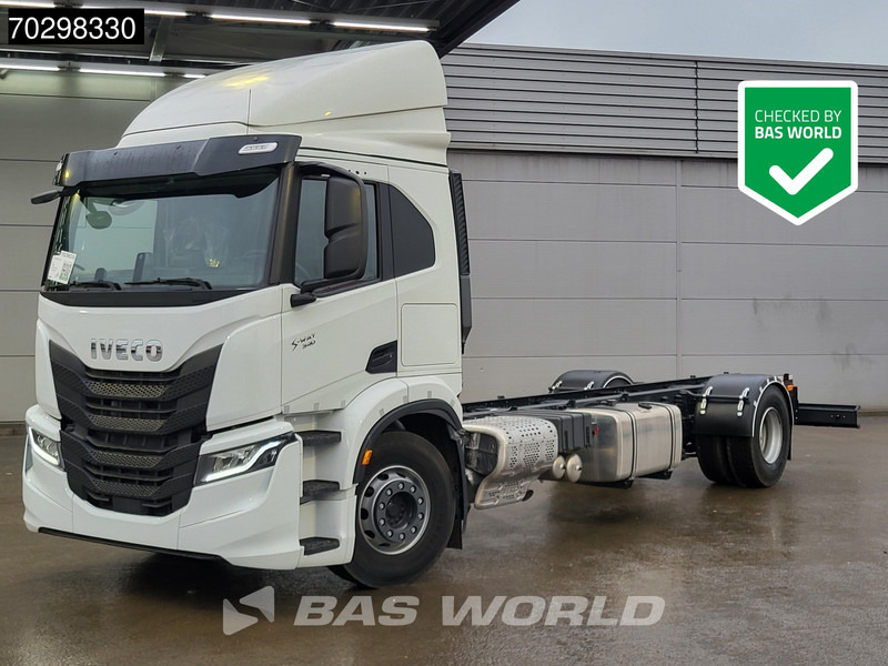 Iveco S-WAY 340 4X2 NEW! Chassis Automatic LED ACC Euro 6 - Châssis cabine: photos 1 Iveco S-WAY 340 4X2 NEW! Chassis Automatic LED ACC Euro 6 - Châssis cabine: photos 1