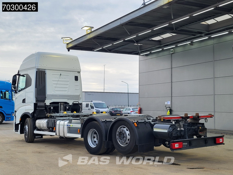 Iveco S-Way 510 6X2 Retarder Full Air Lift Axle BDF Euro 6 - Camion porte-conteneur/ Caisse mobile: photos 2 Iveco S-Way 510 6X2 Retarder Full Air Lift Axle BDF Euro 6 - Camion porte-conteneur/ Caisse mobile: photos 2
