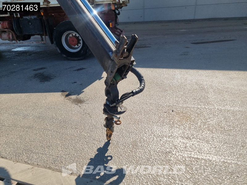 Camion benne, Camion grue Iveco Trakker 310 4X4 Atlas 145.2-A2 Kran Crane 4x4 Big axle 6m3 3 sided tipper Euro 4: photos 7 Camion benne, Camion grue Iveco Trakker 310 4X4 Atlas 145.2-A2 Kran Crane 4x4 Big axle 6m3 3 sided tipper Euro 4: photos 7