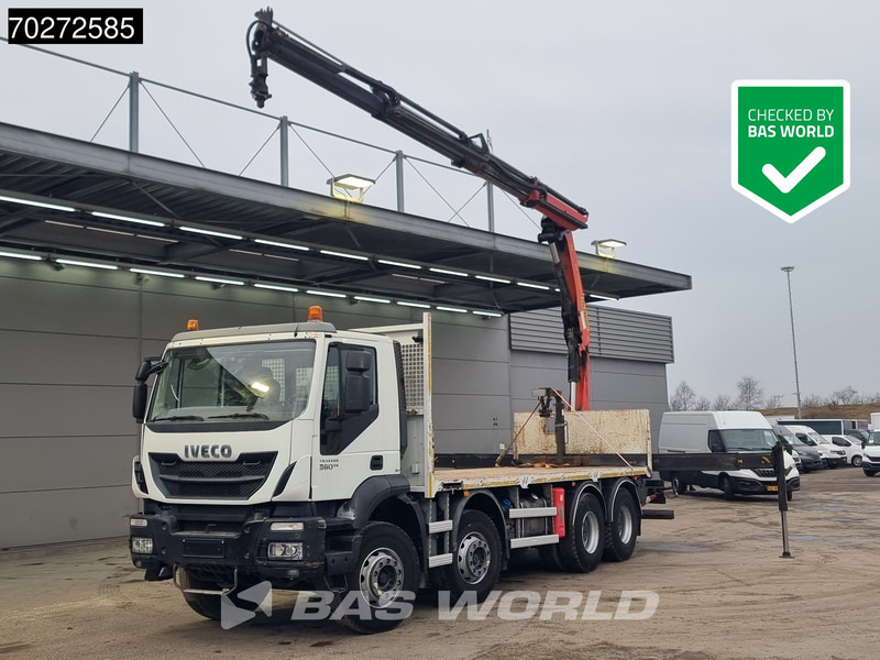 Iveco Trakker 360 8X4 Palfinger PK20001 Kran Retarder Big-Axle Steelsuspension Euro 6 - Camion plateau, Camion grue: photos 1 Iveco Trakker 360 8X4 Palfinger PK20001 Kran Retarder Big-Axle Steelsuspension Euro 6 - Camion plateau, Camion grue: photos 1