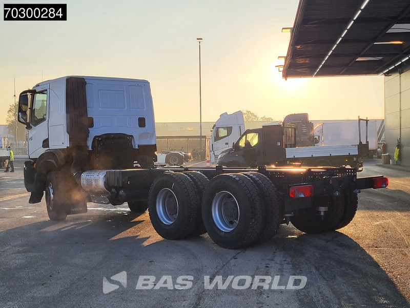 Iveco X-Way 500 X-Way 6X4 NEW 6x4 chassis Sleepercab Rear Air suspension Automatic Euro 6 - Châssis cabine: photos 2 Iveco X-Way 500 X-Way 6X4 NEW 6x4 chassis Sleepercab Rear Air suspension Automatic Euro 6 - Châssis cabine: photos 2