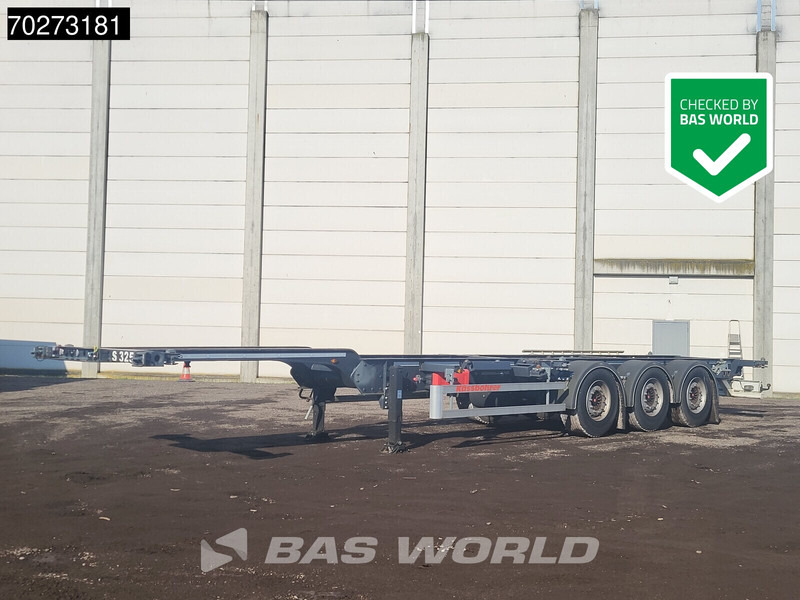Kässbohrer Multi 3 axles - Semi-remorque porte-conteneur/ Caisse mobile: photos 1 Kässbohrer Multi 3 axles - Semi-remorque porte-conteneur/ Caisse mobile: photos 1