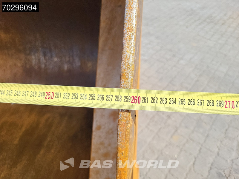 Chargeuse sur pneus Liebherr L538: photos 20 Chargeuse sur pneus Liebherr L538: photos 20