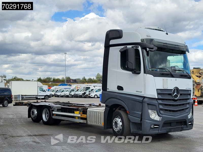Mercedes-Benz Actros 2542 Actros 6X2 BigSpace Standklima Euro 6 - Camion porte-conteneur/ Caisse mobile: photos 3 Mercedes-Benz Actros 2542 Actros 6X2 BigSpace Standklima Euro 6 - Camion porte-conteneur/ Caisse mobile: photos 3