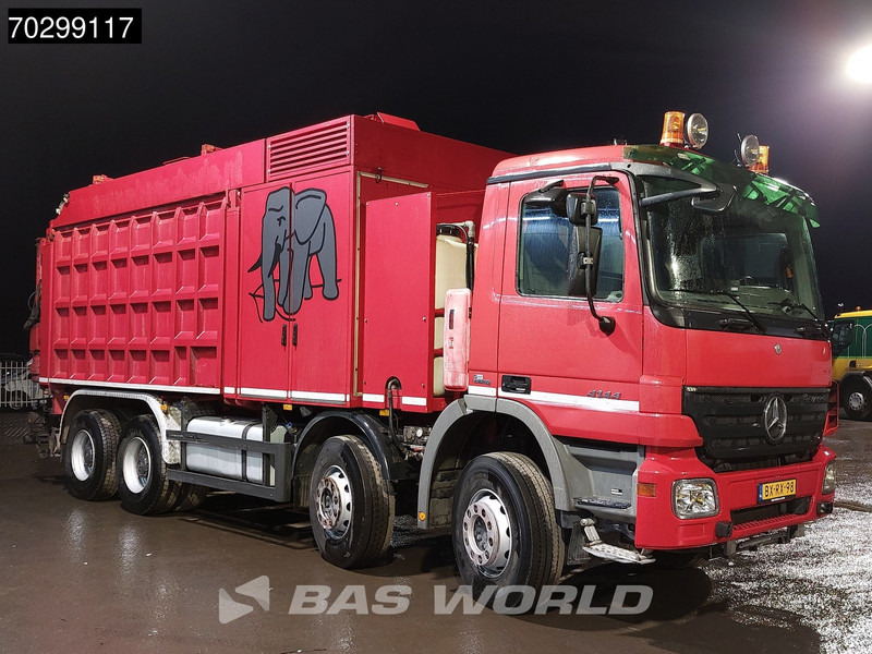 Mercedes-Benz Actros 4144 Actros 8X4 10m3 RESCHWITZER ESE 32/10-DV-K Saugbagger Big-Axle Euro 5 - Camion vidangeur: photos 3 Mercedes-Benz Actros 4144 Actros 8X4 10m3 RESCHWITZER ESE 32/10-DV-K Saugbagger Big-Axle Euro 5 - Camion vidangeur: photos 3